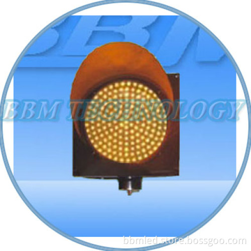 300mm Amber Flashing Traffic Light to Warn Drivers